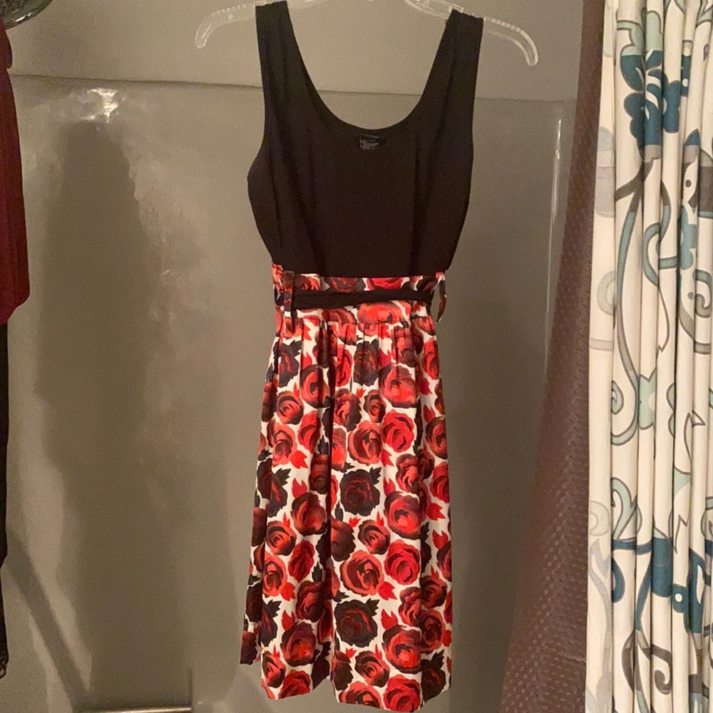 Black and red rose dress